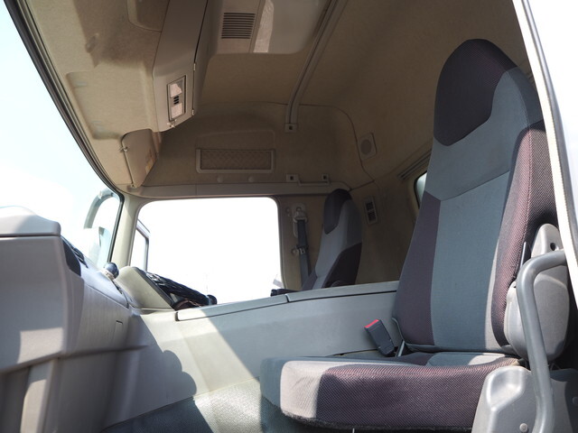 三菱ふそうスーパーグレートダンプ大型（10t）[写真33]