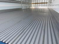 日野レンジャー冷凍車（冷蔵車）中型（4t）[写真13]