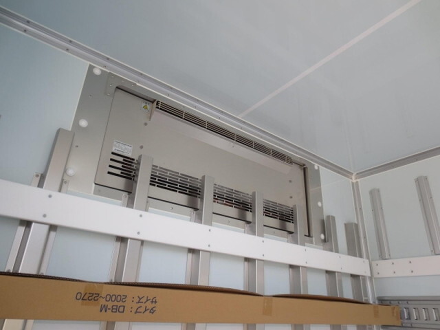 日野レンジャー冷凍車（冷蔵車）中型（4t）[写真14]