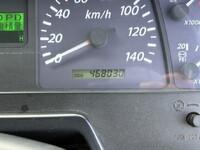 いすゞギガ平ボディ大型（10t）[写真28]