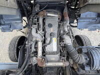 いすゞギガ平ボディ大型（10t）[写真33]