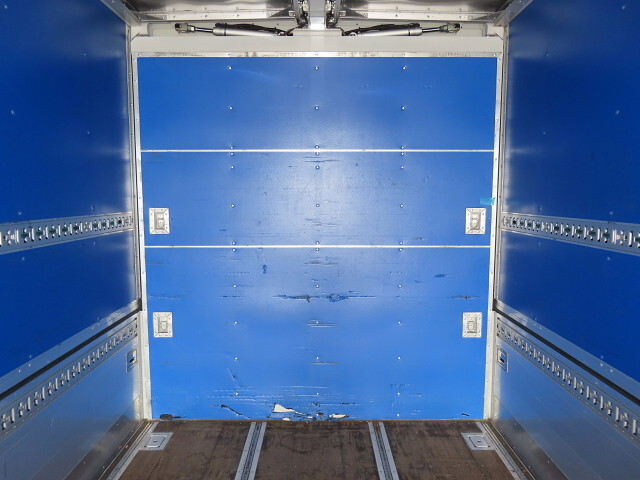 日野プロフィアアルミウイング大型（10t）[写真35]