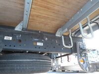 いすゞエルフアルミバン小型（2t・3t）[写真12]