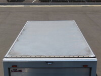 いすゞエルフアルミバン小型（2t・3t）[写真09]