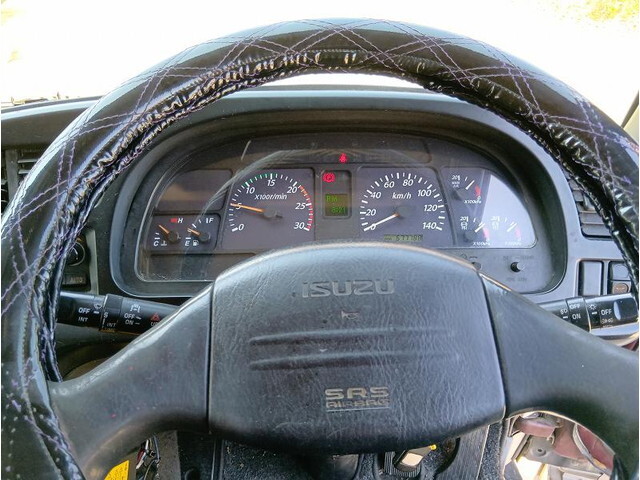 いすゞギガダンプ大型（10t）[写真17]