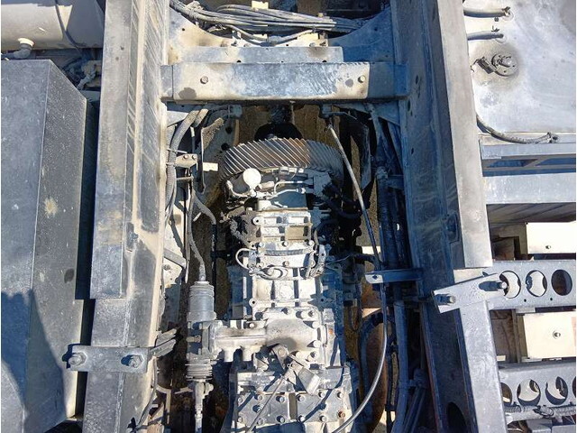 いすゞギガダンプ大型（10t）[写真36]