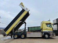 三菱ふそうスーパーグレートダンプ大型（10t）[写真21]