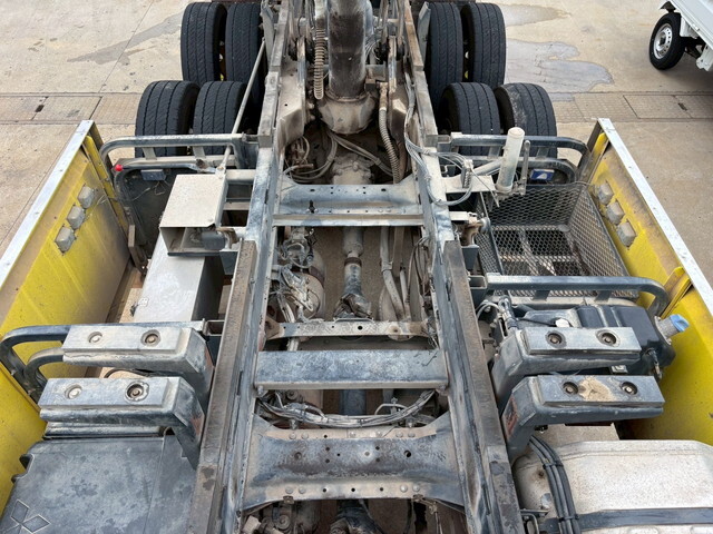 三菱ふそうスーパーグレートダンプ大型（10t）[写真24]