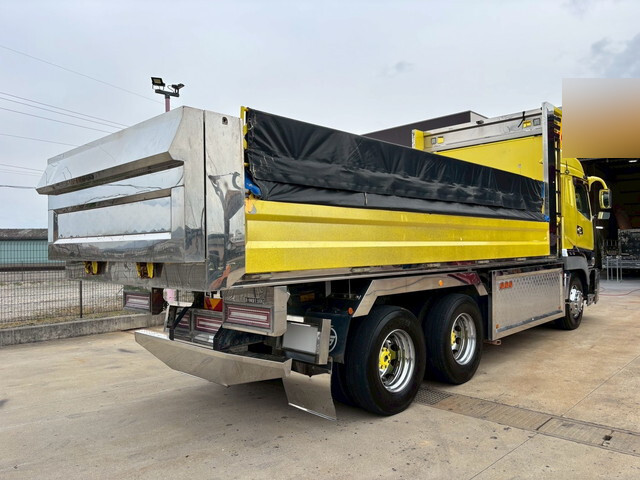 三菱ふそうスーパーグレートダンプ大型（10t）[写真04]