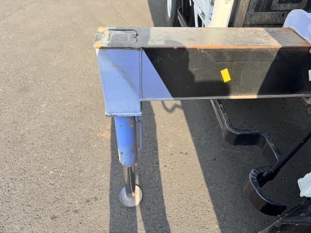 いすゞエルフクレーン4段小型（2t・3t）[写真21]