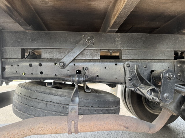 いすゞエルフクレーン4段小型（2t・3t）[写真25]