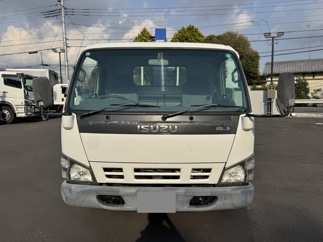 いすゞエルフクレーン4段小型（2t・3t）[写真08]