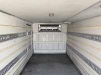 いすゞエルフ冷凍車（冷蔵車）小型（2t・3t）[写真15]