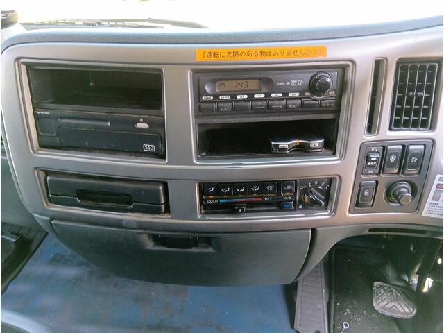 UDトラックスコンドルアルミバン中型（4t）[写真18]