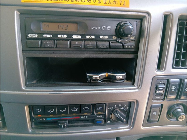 UDトラックスコンドルアルミバン中型（4t）[写真20]