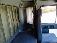 UDトラックスコンドルアルミバン中型（4t）[写真27]