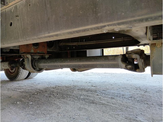 UDトラックスコンドルアルミバン中型（4t）[写真33]