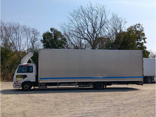 UDトラックスコンドルアルミバン中型（4t）[写真06]