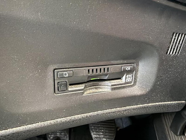 いすゞギガアルミウイング大型（10t）[写真36]