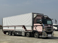 いすゞギガアルミウイング大型（10t）[写真04]