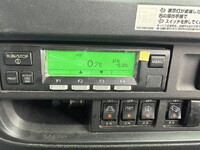 いすゞギガアルミウイング大型（10t）[写真41]