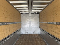 いすゞギガアルミウイング大型（10t）[写真17]