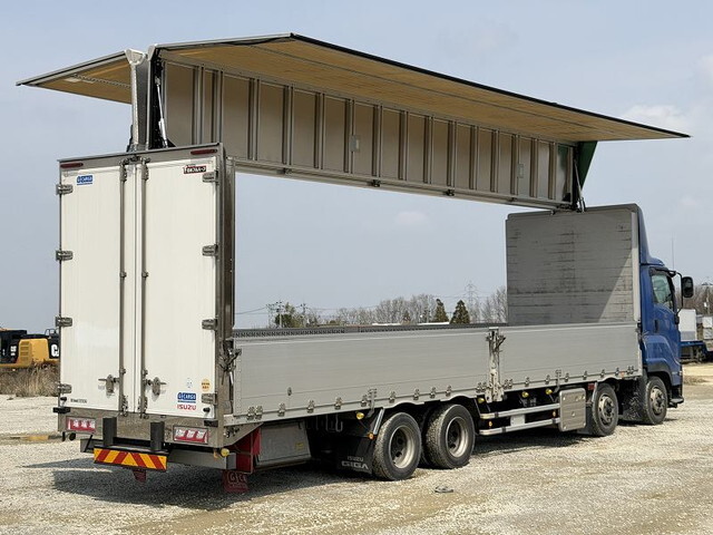 いすゞギガアルミウイング大型（10t）[写真02]
