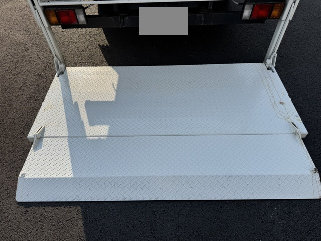 いすゞエルフ平ボディ小型（2t・3t）[写真19]