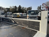 いすゞエルフ平ボディ小型（2t・3t）[写真24]