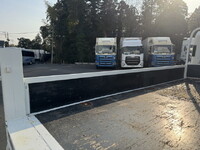 いすゞエルフ平ボディ小型（2t・3t）[写真25]