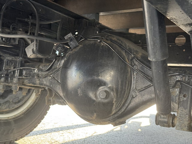 いすゞエルフ平ボディ小型（2t・3t）[写真29]