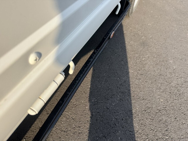 いすゞエルフ平ボディ小型（2t・3t）[写真37]