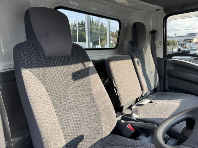 いすゞエルフ平ボディ小型（2t・3t）[写真06]