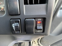 いすゞエルフ平ボディ小型（2t・3t）[写真09]