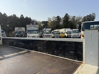 日野デュトロ平ボディ小型（2t・3t）[写真22]