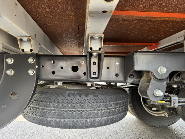 日野デュトロ平ボディ小型（2t・3t）[写真25]