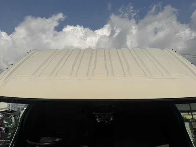 日野デュトロ平ボディ小型（2t・3t）[写真32]