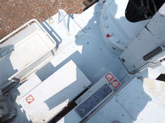 いすゞエルフ高所作業車小型（2t・3t）[写真11]