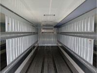 三菱ふそうスーパーグレート冷凍車（冷蔵車）大型（10t）[写真14]