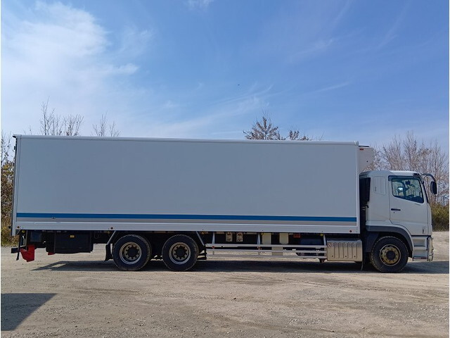 三菱ふそうスーパーグレート冷凍車（冷蔵車）大型（10t）[写真08]