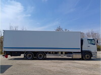 三菱ふそうスーパーグレート冷凍車（冷蔵車）大型（10t）[写真09]