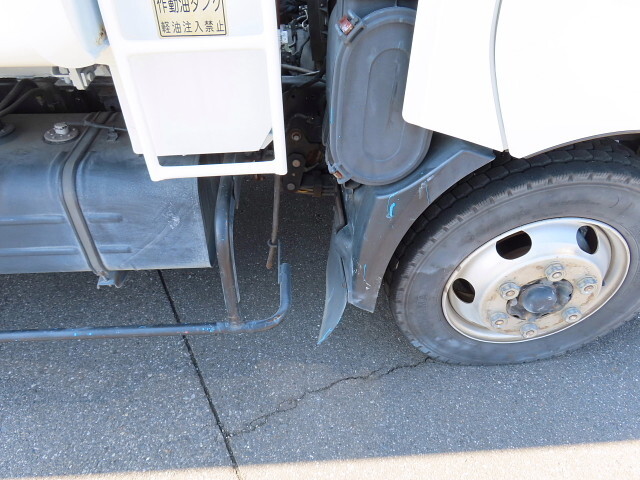 トヨタトヨエースパッカー車（塵芥車）小型（2t・3t）[写真28]