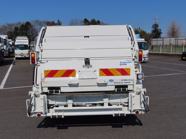 トヨタトヨエースパッカー車（塵芥車）小型（2t・3t）[写真05]