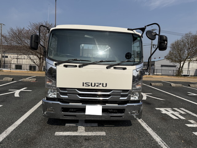 いすゞフォワード平ボディ中型（4t）[写真05]