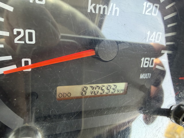 いすゞフォワード平ボディ中型（4t）[写真09]