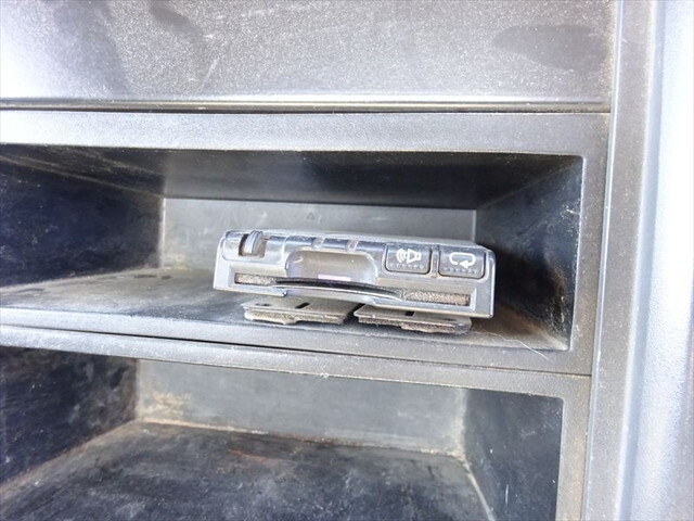 いすゞフォワードコンテナ専用車中型（4t）[写真22]