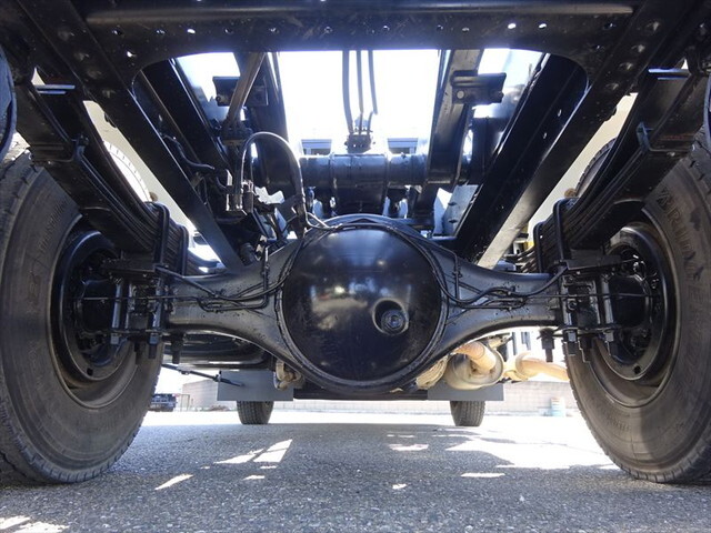 いすゞフォワードコンテナ専用車中型（4t）[写真09]