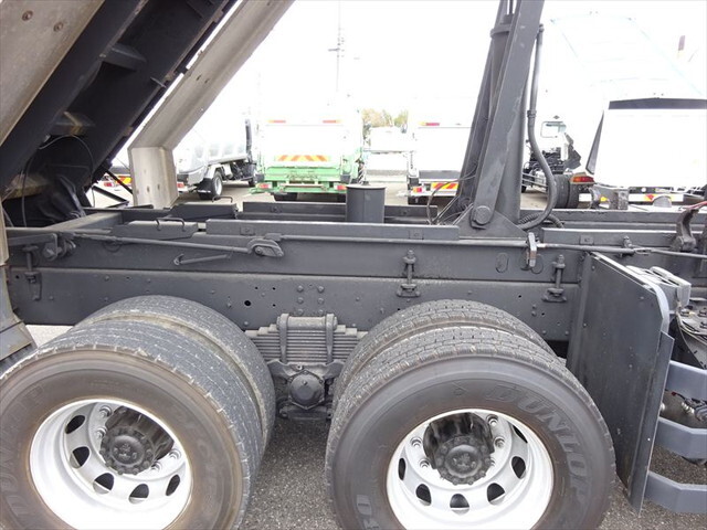 日野プロフィア深ダンプ（土砂禁ダンプ）大型（10t）[写真10]