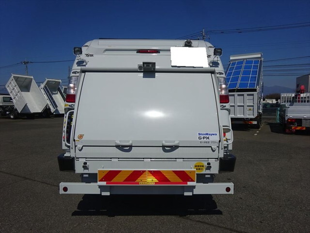 三菱ふそうファイターパッカー車（塵芥車）増トン（6t・8t）[写真11]