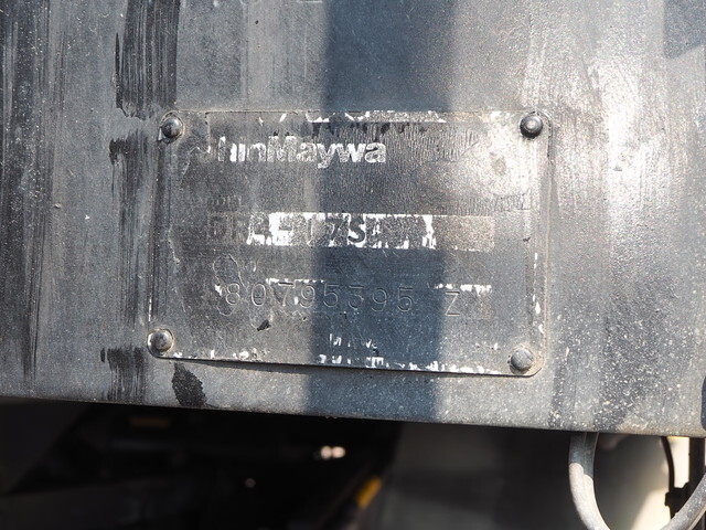 三菱ふそうファイターダンプ中型（4t）[写真25]